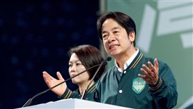 賴清德輔選吳思瑤、王閔生(賴清德競辦提供)