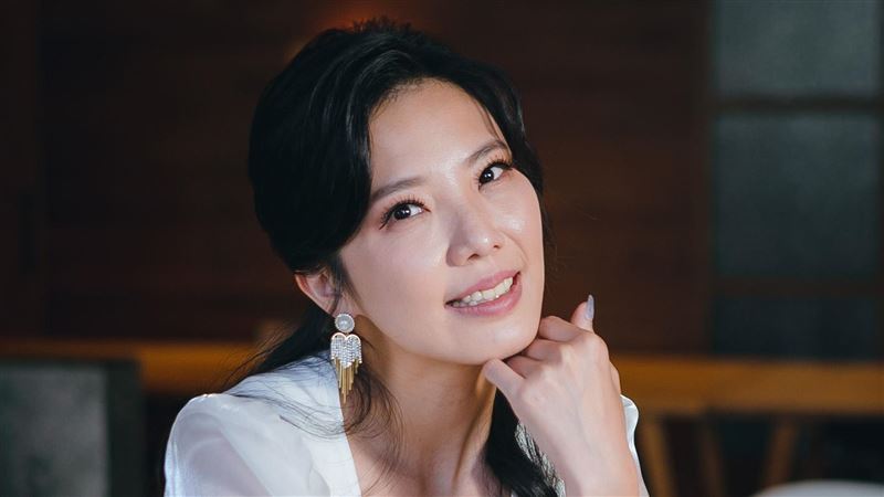 獨／台8女星身體出狀況　0收入賣內湖豪宅