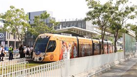 橘色惡魔,日本京都橘高校吹奏樂部,高雄夢時代,首場,表演,台灣,輕軌