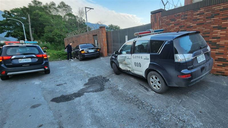 台9線警車取締超速挨撞　肇事男瞬間驚醒