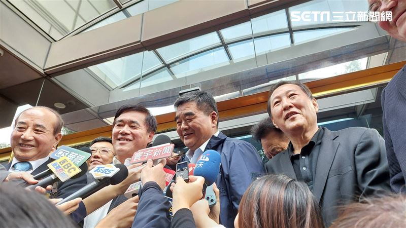 郭董挺侯？張榮味曝還在考慮：應該沒問題