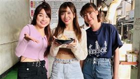 《懿想天開》前進南臺灣PK炒飯料理，左起：陳伊、冼迪琦、李懿。