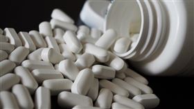 下藥，藥丸，抑制劑。（示意圖／翻攝自Pixabay）