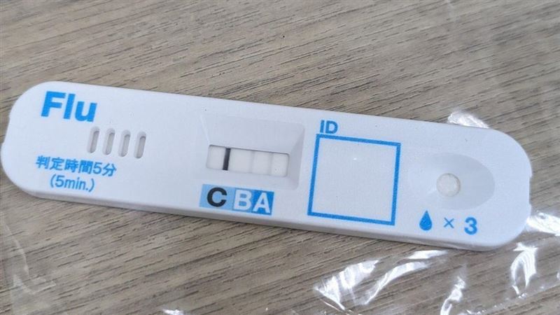 患者快篩「3條線」　醫驚：快去拜拜一下