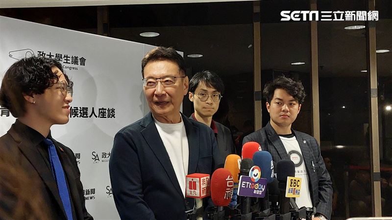 趙：當選1年內沒推18歲公民權，辭職不幹