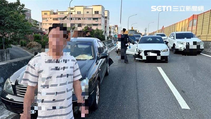 國道玩命！BMW攔撞奧迪砸車　2男4罪送辦