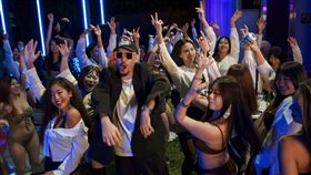 熱狗（圖／本色音樂提供）