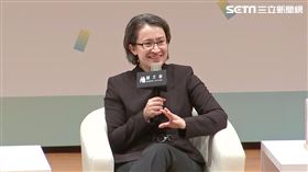 蕭美琴、鄭麗君出席《時代如何轉了彎：蔡英文與臺灣轉型八年》新書發表會。