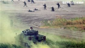 漢光39號演習第三作戰區執行「聯合反登陸作戰操演」，我國軍部隊、雲豹甲車對敵軍射擊。（圖/記者邱榮吉攝影）