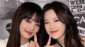 ▲(G)I-DLE成員Minnie和舒華。（圖／翻攝自IG）