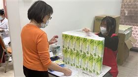 年底前至北市聯醫打疫苗，就有機會得3大禮。（圖／北市衛生局提供）