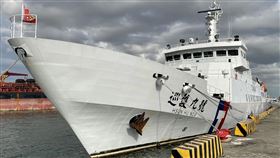 海巡署「巡護九號」出海執行漁業巡護任務海巡署艦隊分署艦艇「巡護九號」16日自高雄港出發，執行112年首航次「中西太平洋公海漁業巡護任務」，將依規定檢查有無違規捕魚或其他不法情事，預計8月14日返台。（海巡署提供）中央社記者洪學廣傳真  112年6月16日