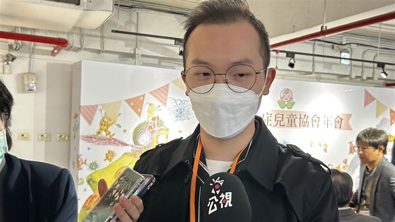 腳上都是紅點竟罹血癌！那年…他才15歲
