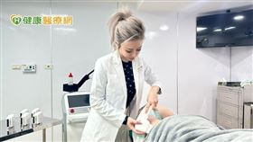 Q+音波擊發速度非常快，與傳統音波施打同樣發數幾乎只要一半時間，時間越短、疼痛度越低，消費者需忍受的時間也較短。