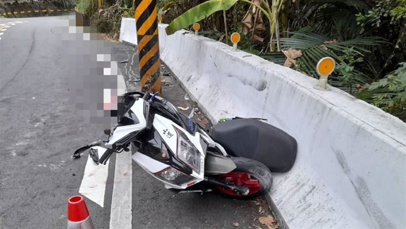 車貼「山道」少年自摔亡　家人慟：講不聽