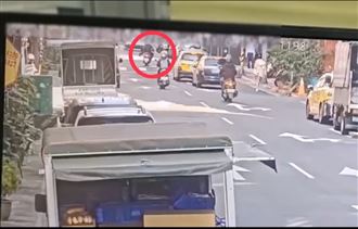 萬華男遭公車撞飛　「開腳」想逃仍被撞死