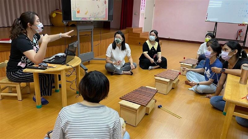 動漫配音、VR堆高機課程　教部推跨域學習