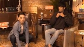 周杰倫在直播中透露新歌歌名。（圖／翻攝自快手直播）