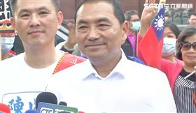 侯友宜「台南站出來 侯康在眼前」車掃。