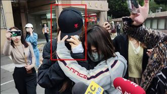 88會館案開庭　郭哲敏女友名模錢帥君現身
