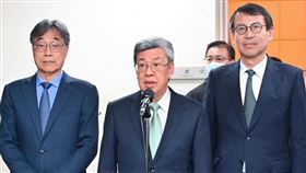 行政院長陳建仁今（19）日下午出席2023年全國十大績優農業產銷班頒獎及表揚活動。（圖／行政院提供）