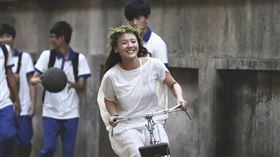 金鐘導演陳慧翎生前拍攝的陸劇《左耳》。（MyVideo提供