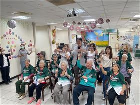 三得利健益Ｘ樂天桃猿「Be Supporters」為台灣加油（業配勿用）