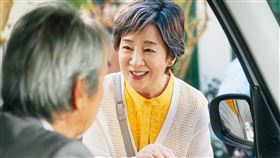 吉永小百合在《日安，我的母親》飾演堅韌母親。（圖／原創娛樂提供）