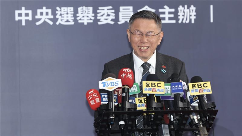 前幕僚評政見會：柯幕僚有夠弱，戰略錯誤