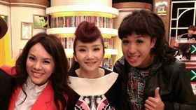 大飛（左起）、小優、陶晶瑩、大根（圖／翻攝自臉書）