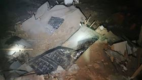 甘肅6.2地震「1小時餘震32次」 周邊平房倒塌傳多人受困（圖／翻攝自微博）