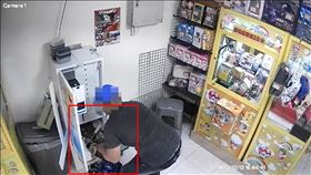 娃娃機,零錢,監視器,直擊,竊盜,土城,新北