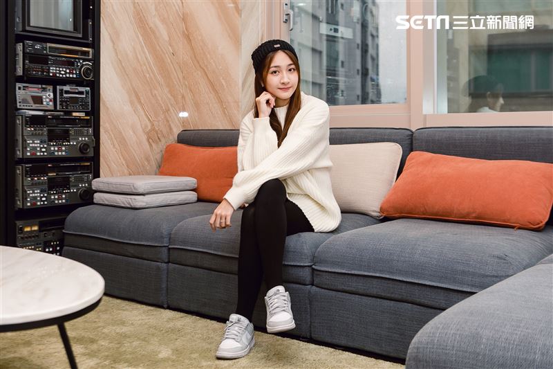 方文琳女兒于齊薇三立新聞網專訪。（圖／記者楊澍攝影）