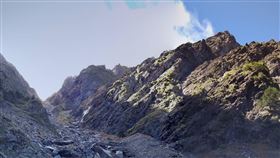 1223中央尖(記者黃仲丘攝影)