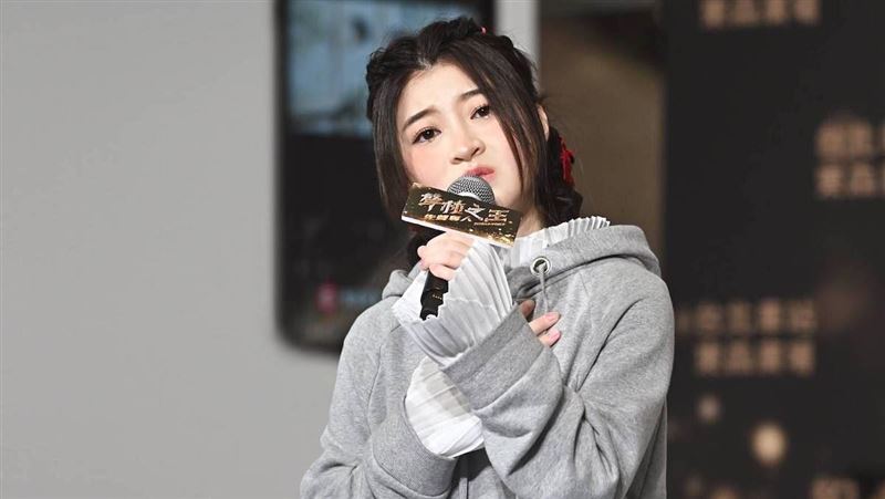 醫學院交卷直奔台灣　全民妹妹演出湧人潮