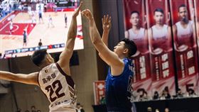 ▲胡瓏貿拿下全場最高20分、13籃板。（圖／高雄全家海神提供）