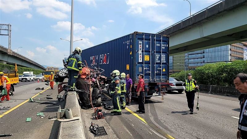 國道警公布大車8事故熱點　2車禍主因出爐