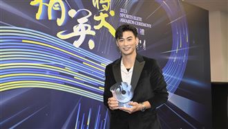 沒想到能奪獎　和學姊同獲獎楊勇緯說感動