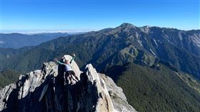 《赤心巔峰》（圖／活水文化事業有限公司提供）