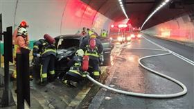 火燒車,彭山隧道,封閉,國道