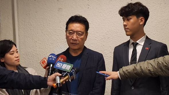 賴批「侯康配」女力0！趙：我不可能變性