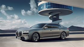 ▲BMW i7 eDrive50 Excellence豪華電動房車。（圖／BMW）