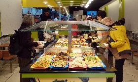 出口轉好內需熱絡  景氣燈號重回黃藍