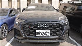 行政執行署台中分署拍買，奧迪RS Q8性能休旅車。(圖/行政執行署台中分署提供)