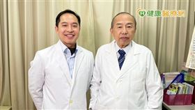 蔡世滋醫師及蔡弘正醫師共同提醒，冬季來臨氣溫驟降，患者應注意保暖、按時服藥，並建議施打疫苗提高保護力，才能擁有健康的生活。