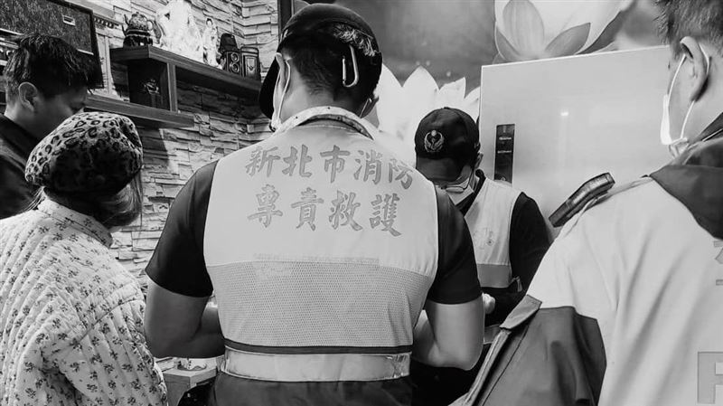 女攜嬰屍求助：別通報　鋼鐵爸揭法外悲劇