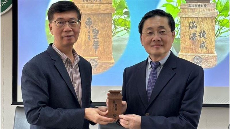 東華大學校長及其家族　將捐贈學校1千萬