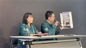 趙怡翔、謝佩芬召開「侯友宜、王鴻薇每天亂喊違建，卻未檢討自己在台北市搭建的巨型違建物！」記者會。（圖／記者高逸帆攝影）