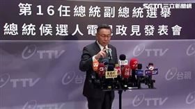 第三輪政見會後柯文哲受訪（圖／記者許皓婷攝影）