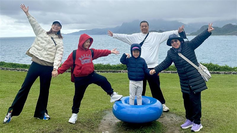 《少林足球》港星現蹤台灣　捕獲一家五口